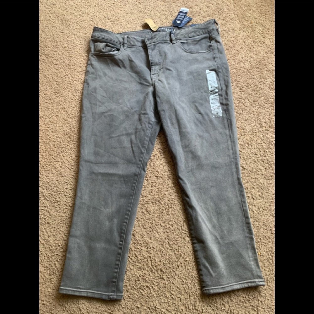 American Eagle jegg crop